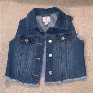 Denim sleeveless jean jacket